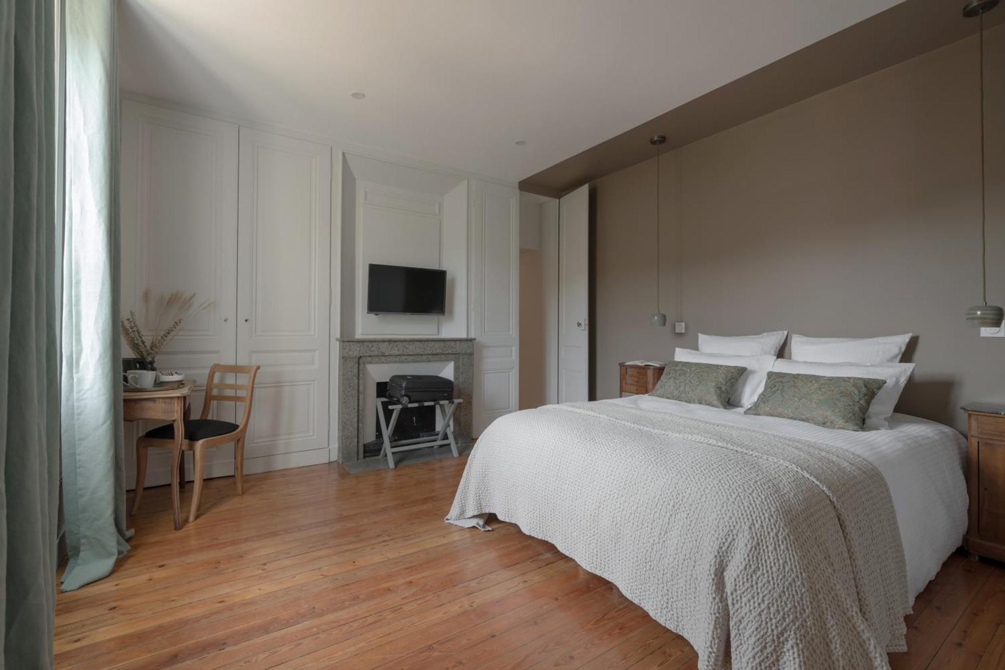 La Maison Des Monts D'Or Saint-Germain-au-Mont-dʼOr エクステリア 写真